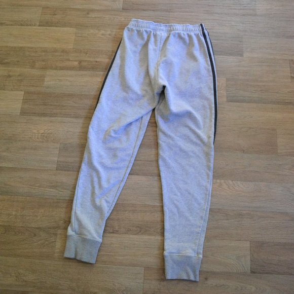 Adidas Women Essential Three Stripe Cotton Gray Jogger Sweatpants Size Small - Picture 3 of 6